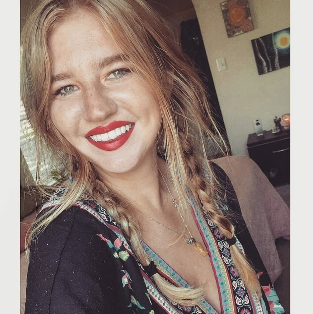 Meet your Posher, Madison